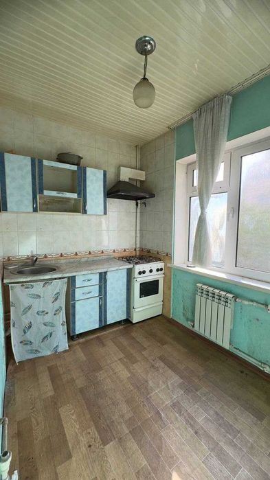 Продается 1/2/5 на Авиасозлар-2 40 кв2 (R)