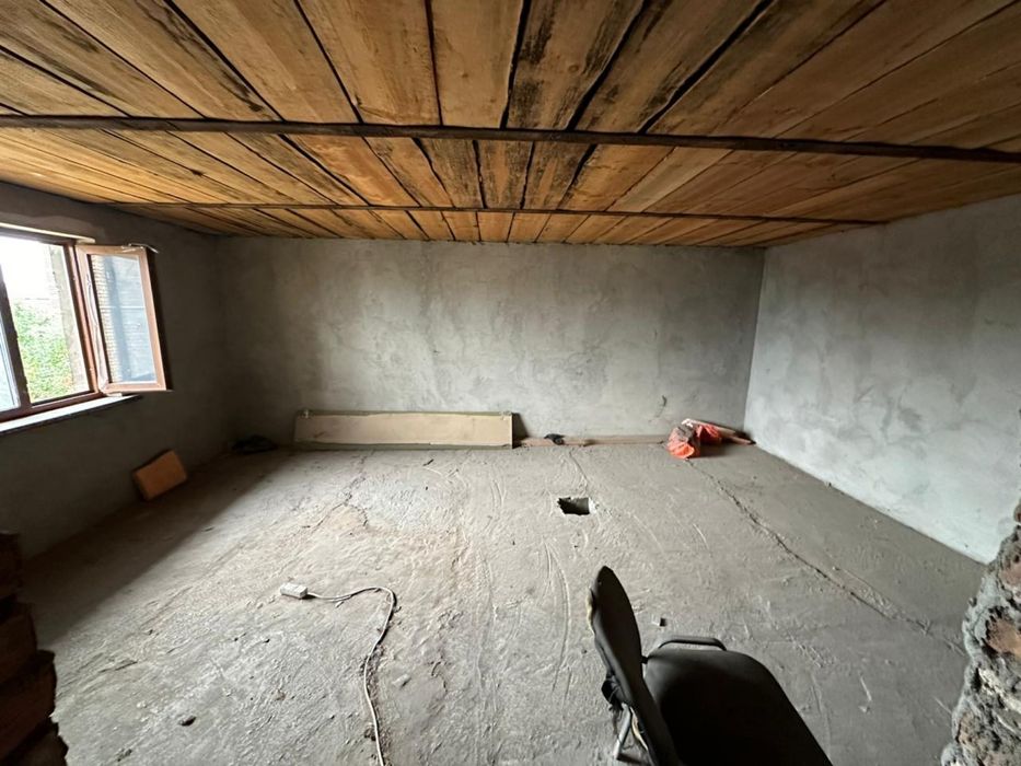 Продам дом, 3 этажа, элитный район