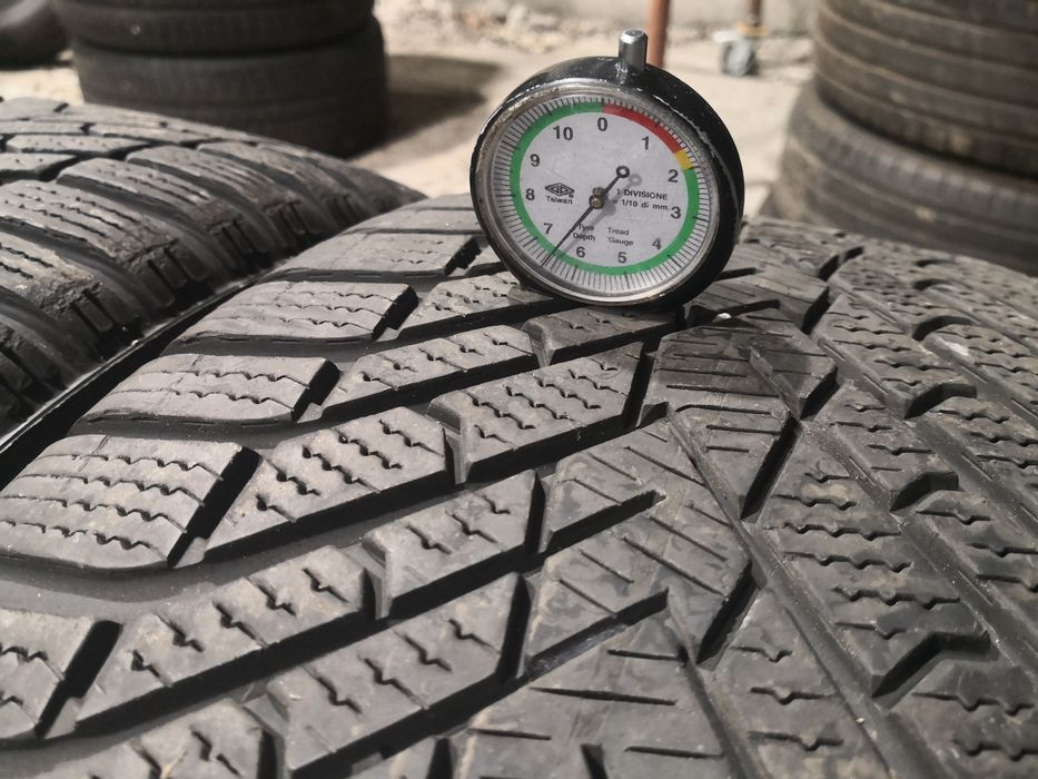 Гуми втора употреба 255 40 21 Pirelli dot 22 4 броя