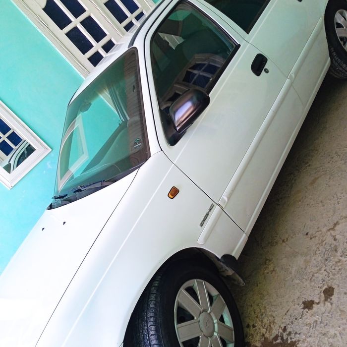 Neksiya 2 avtomobil sotiladi