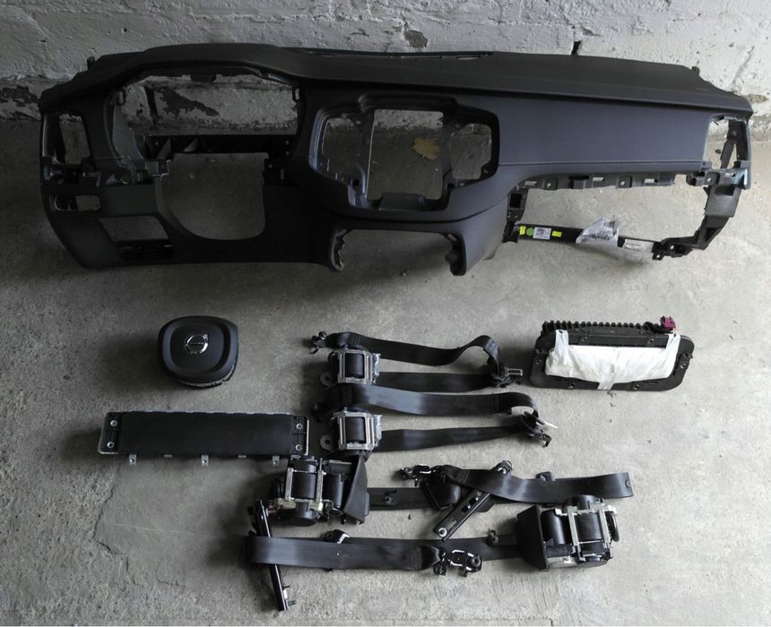 Volvo xc90 airbaguri , factura cu tva originle