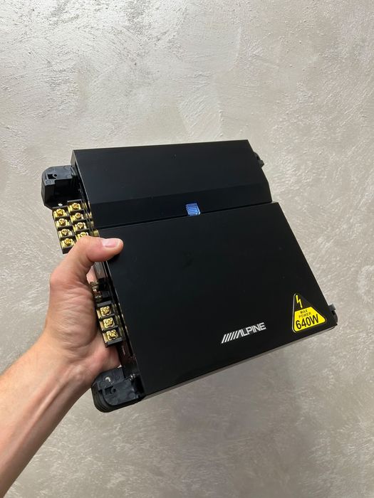 Amplificator auto Alpine PMX-F640 – 4 canale / 640W