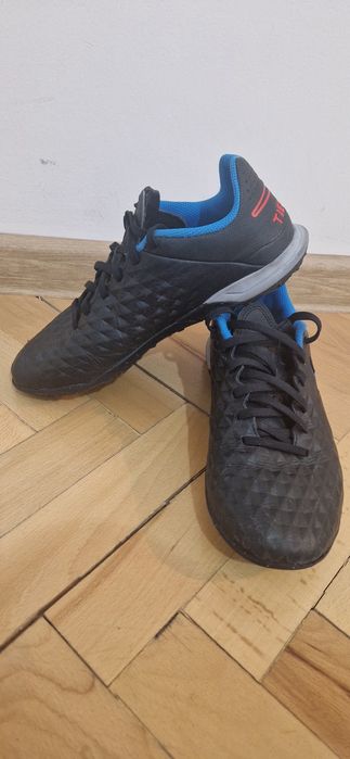 Маратонки Nike Tiempo футболни