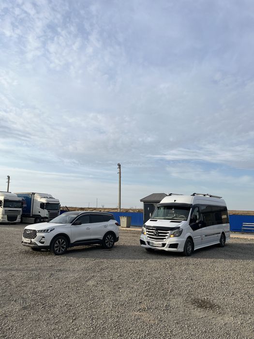 Услуги микроавтобуса Mercedes Sprinter