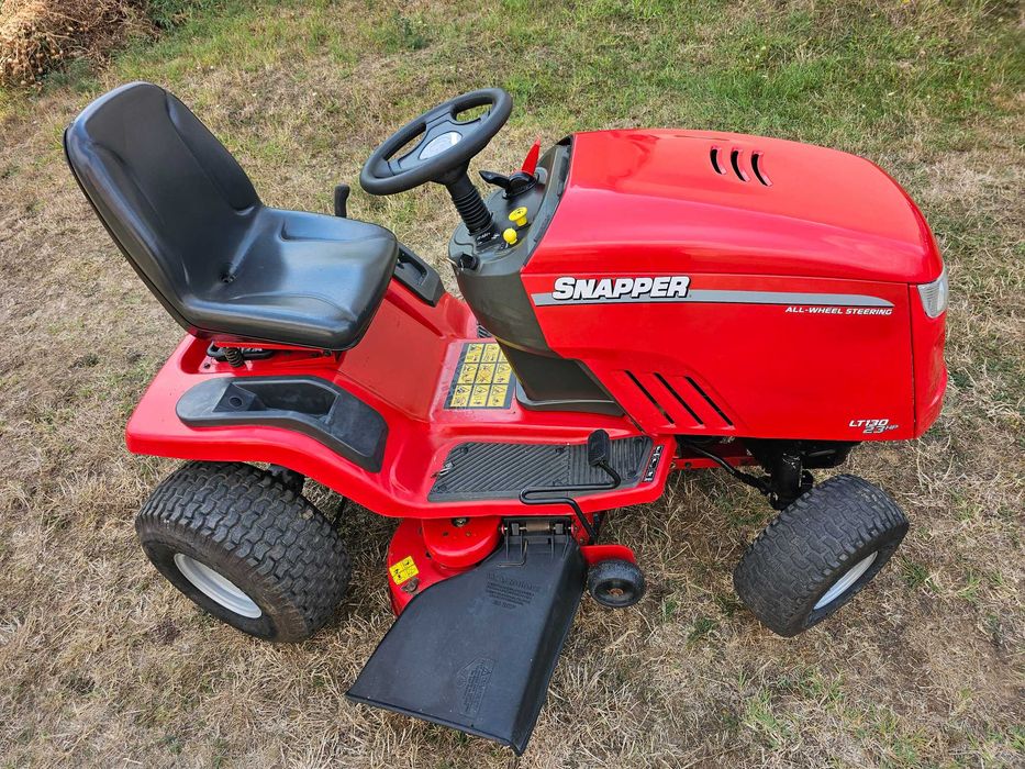 Тракторна Косачка 23.К.с. Briggs&Stratton/SNAPPER. USA. ПЕРФЕКТНА
