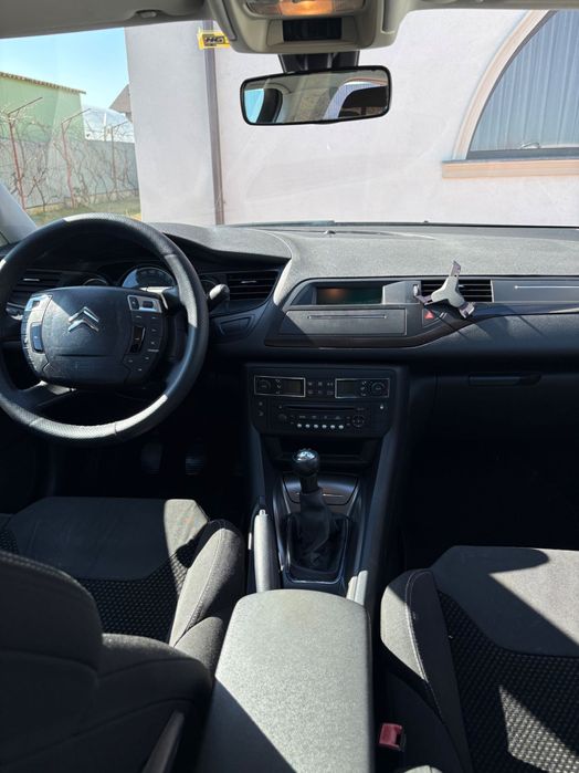 Citroën C5 an 2010 manuala diesel albastru 110CP  280000 km  6l/100km