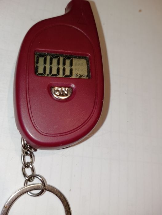 Manometru profesional tip bteloc