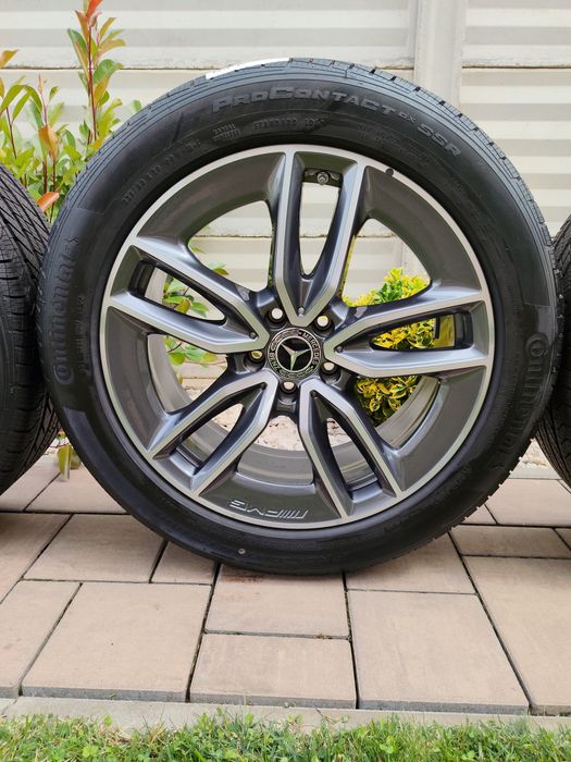 Jante Mercedes GLA  GLB X247 originale pe 19 Amg noi anvelope all season continental