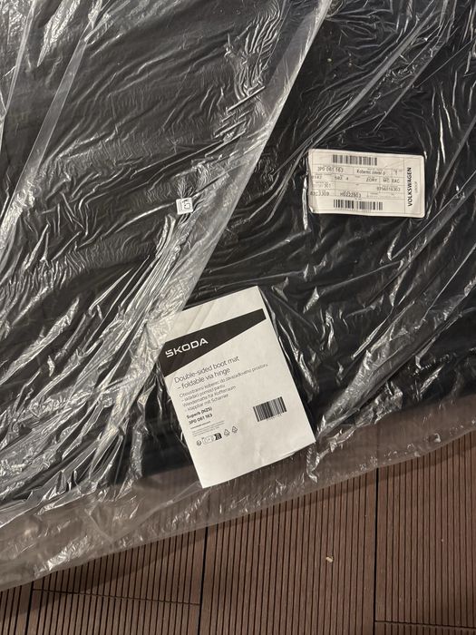 Tava / Pres porbagaj + tunel Skoda Superb originale. sigilate
