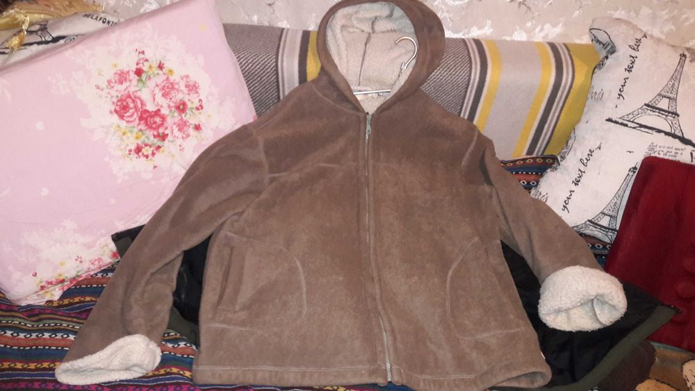 СРОЧНО Американская Куртка - кофта теплая