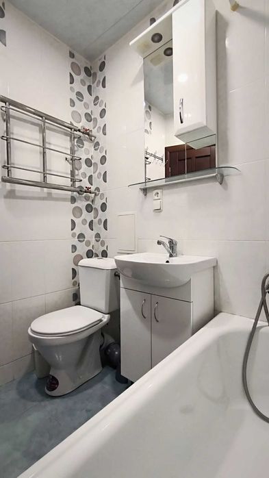 Дава се под наем Едностаен апартамент в София, Център - 45 кв.м за 331.5 € - Снимка #1