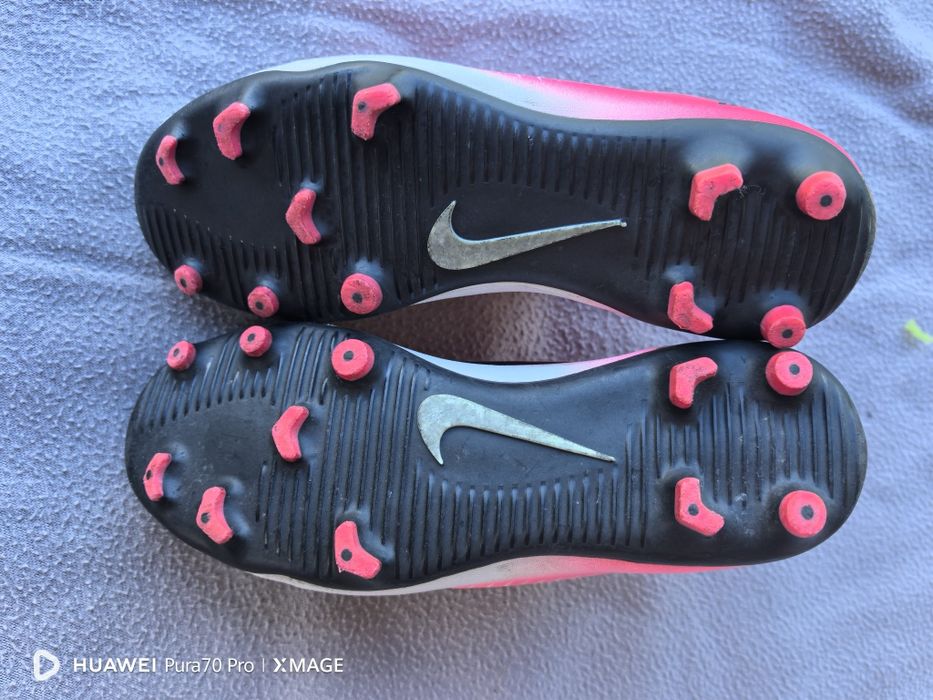 Детски Бутонки nike номер 33 стелка 20.5см