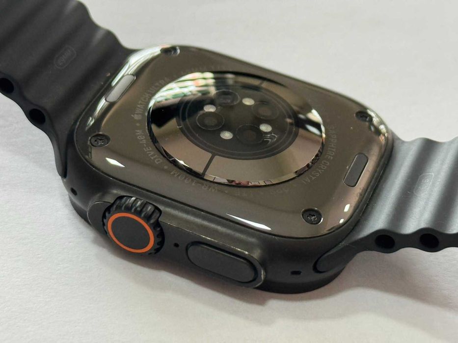 Apple Watch Ultra 2 49mm 100%Battery Health