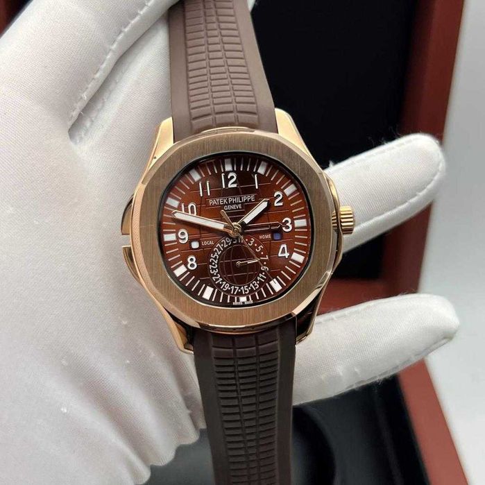 Patek Philippe Aquanaut Chronograph cu mecanism automat