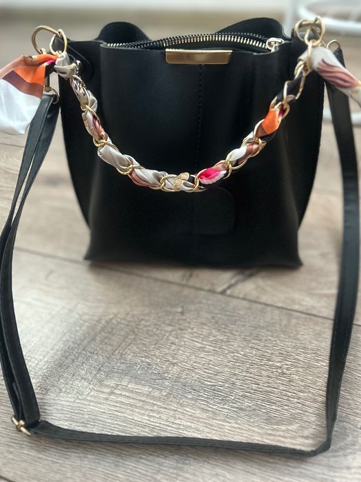 Дамска елегантна чанта с две дръжки