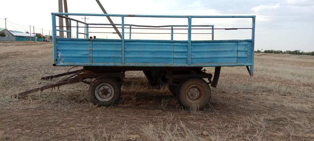 Прицеп сатылады.