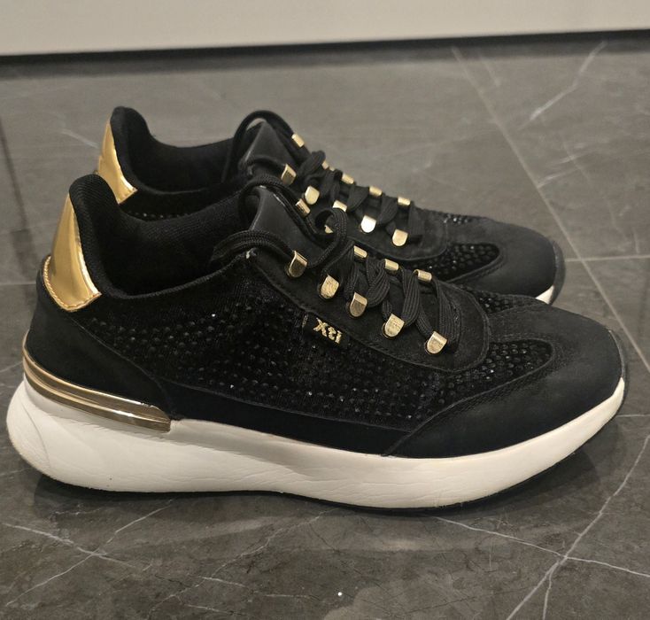 Дамски Маратонки