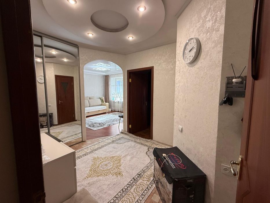 Продам 3 ком квартиру район Тайги