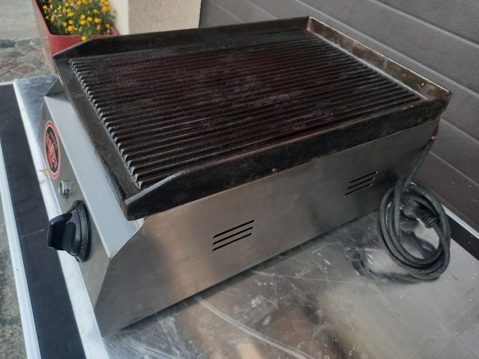 Gratar electric  profesional