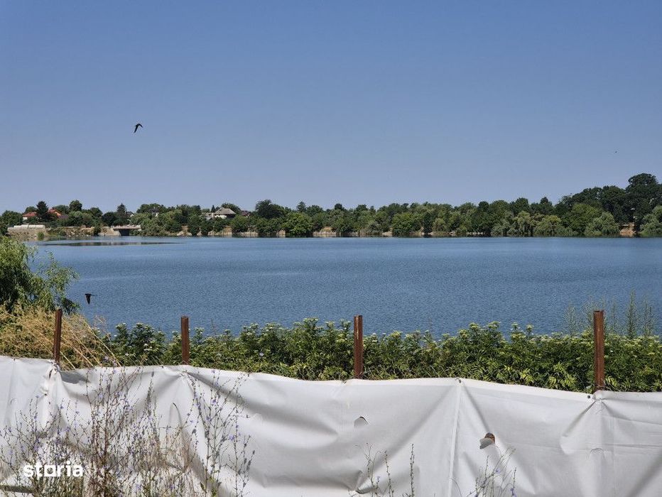 Priveliste spre lac!