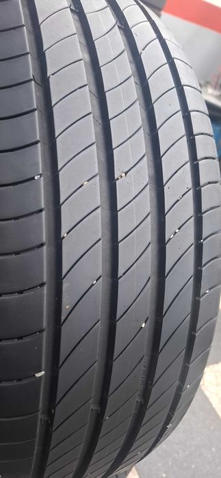 4бр. 205/55/16 Michelin 6.2 mm грайфер, дот 23г. Безплатен монтаж