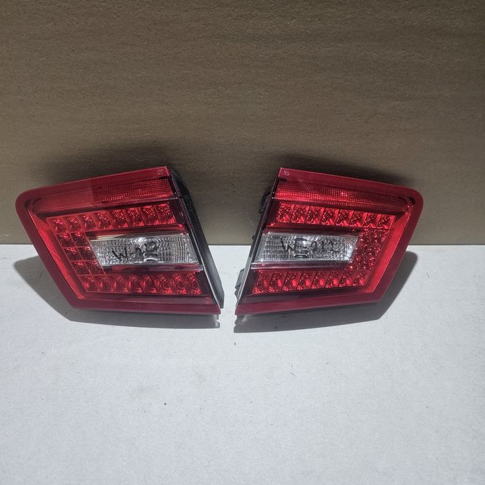 Mercedes  Е класа w212 LED Stopove. 
Вътрешни цена на брой  150лв