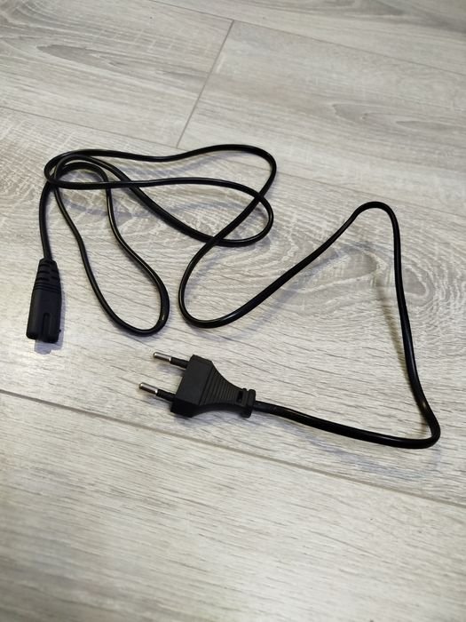 Провод      питания