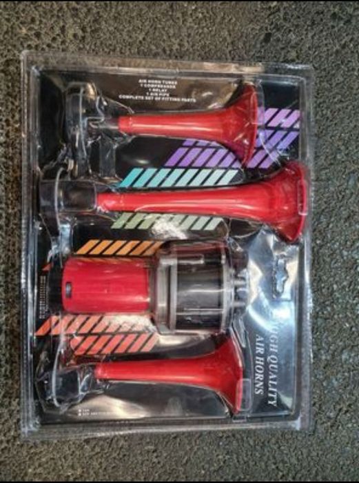 Claxon 12V cu 3 goarne si compresor
