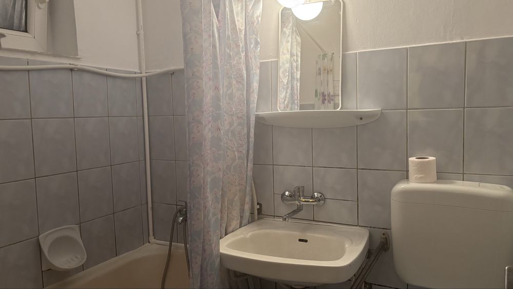 Apartament de închiriat în Carei