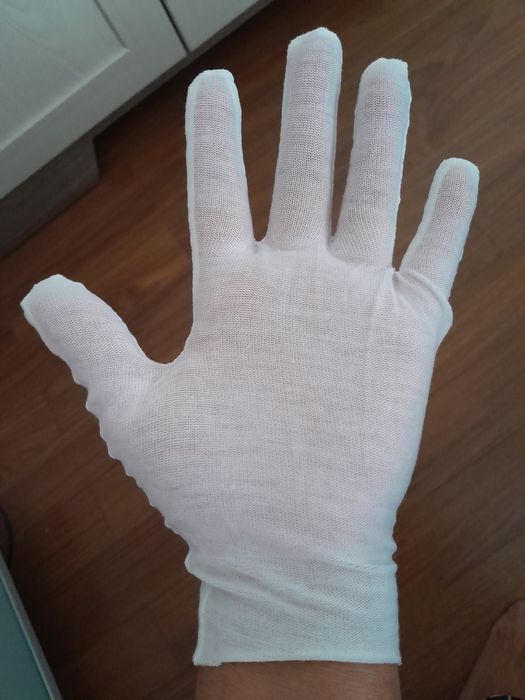 Белые перчатки 24 пары из вискозы