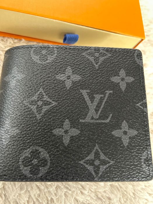 LOUIS vuitton портфейл