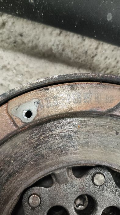 Комплект съединител с маховик БМВ 2.0д 184кс