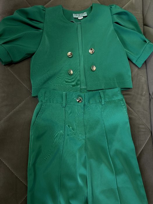 Детский девчачий  костюм на 9,  10 лет