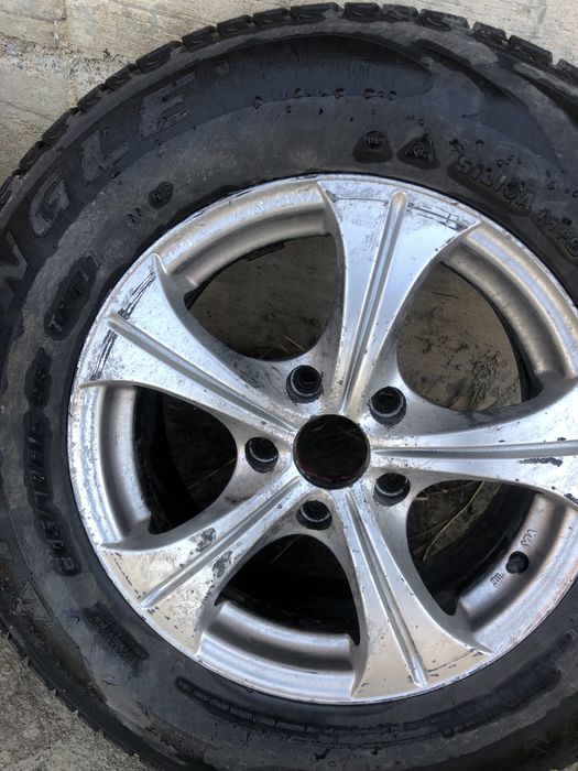 диска на 15/6.5j на хонде стоял