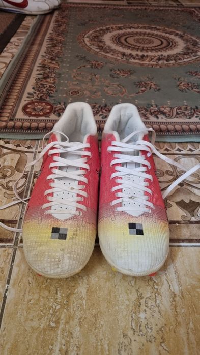 Бутсы Nike Mercurial