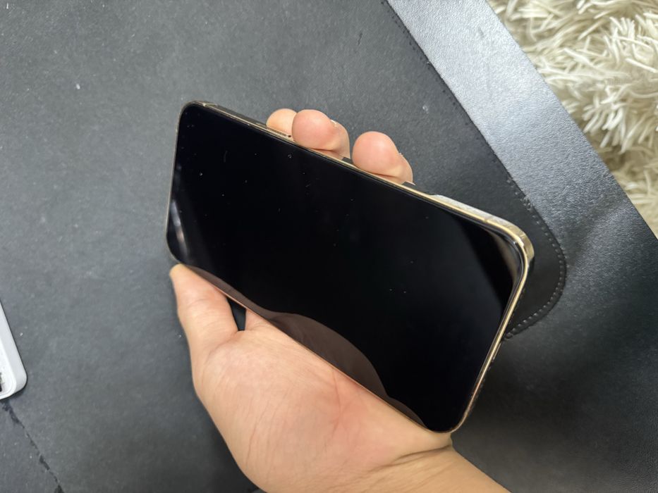 Продам  айфон 12 про макс