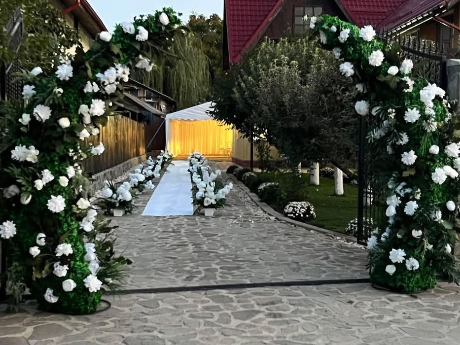 Inchiriere corturi evenimente +accesorii