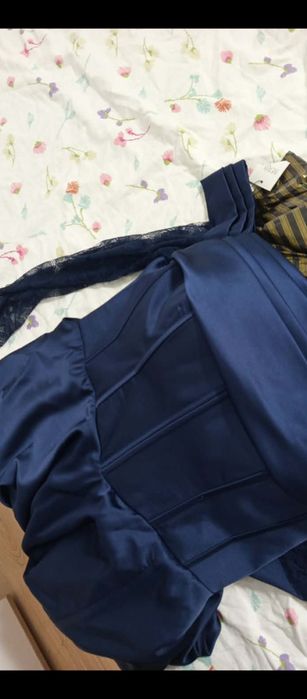 Официална рокля с ръкави XL-3XL с регулируем корсет, модел 2026г., внос от Турция - продава се преминала през химическо чистене