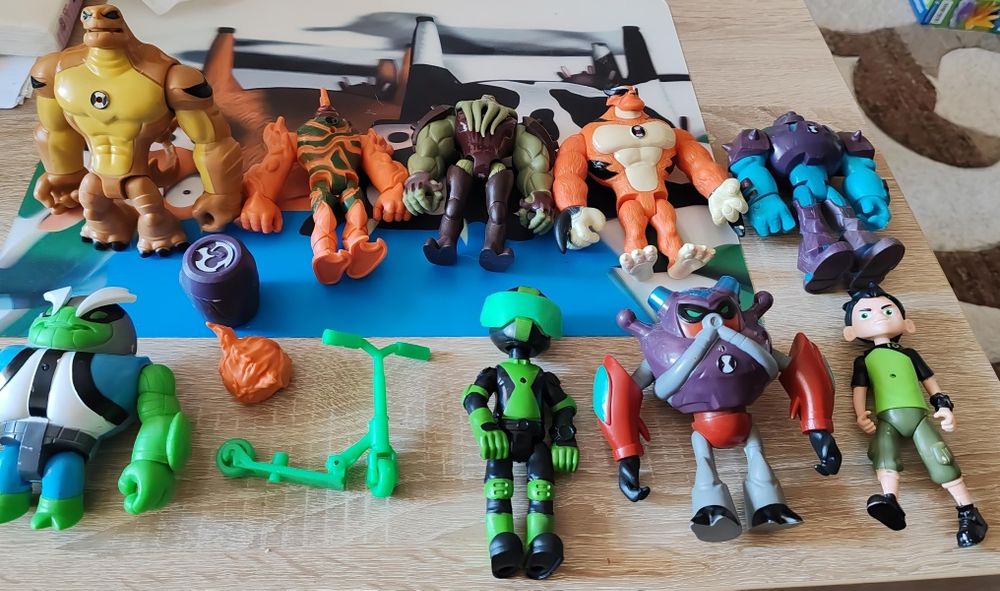 Set figurine Ben 10