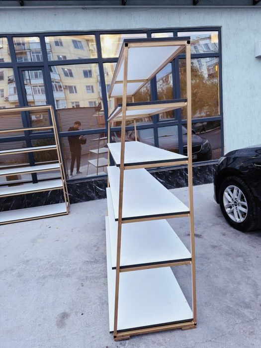 Полки. Мебель для магазина