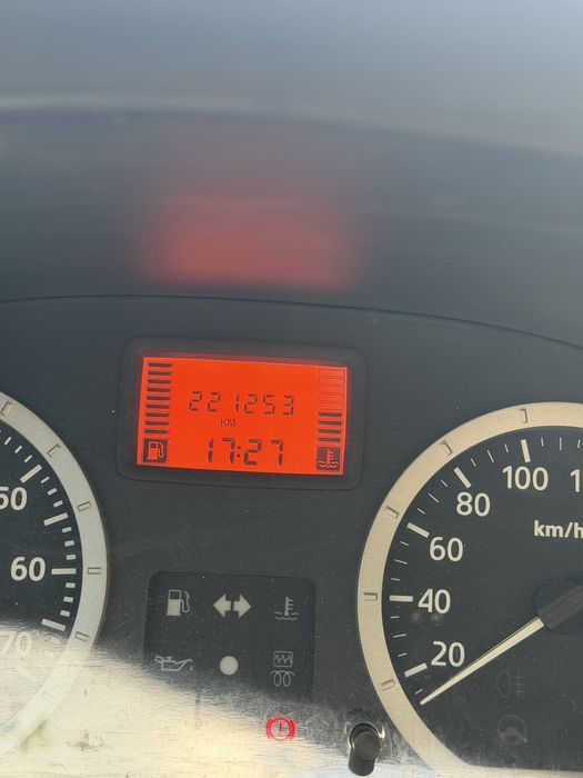 Dacia Logan 1.5 dCi | 2006 | 221.253 km | AC | Geamuri electrice