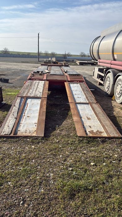 Trailer 33 tone.