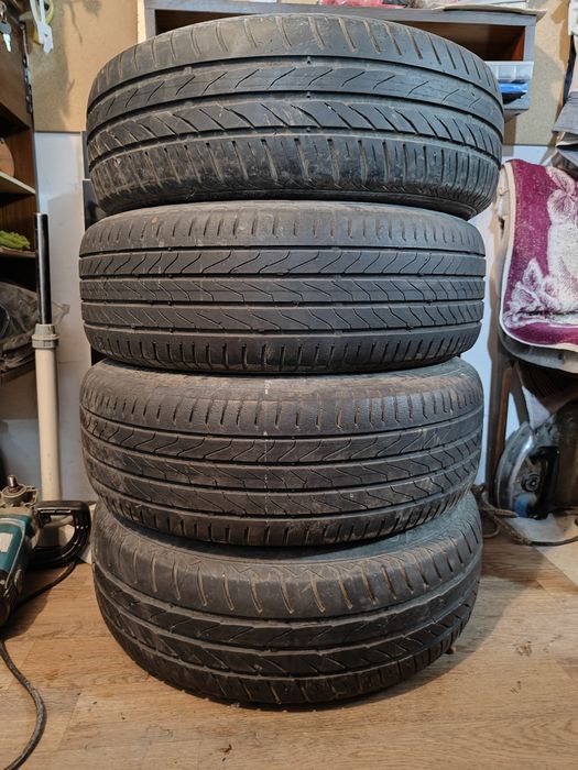 Продам летние шины с дисками