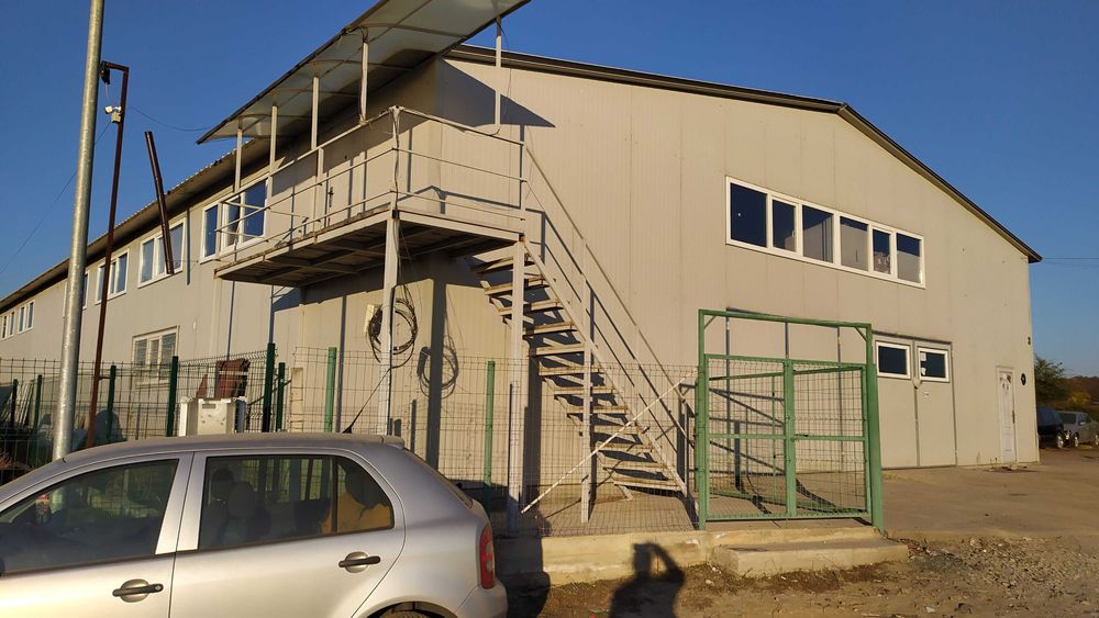 Spatiu 50 mp in hala pe Centura de Nord Craiova, la etajul 1