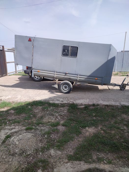 Продам прицеп на легковой автомобиль.