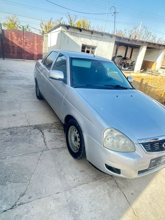 Срочно продам приора 2015