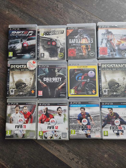 Продавам лот от 23 диска за PlaStation 3.