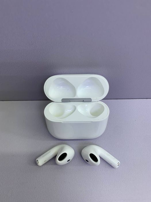 Наушники AirPods 4 / #МА743306