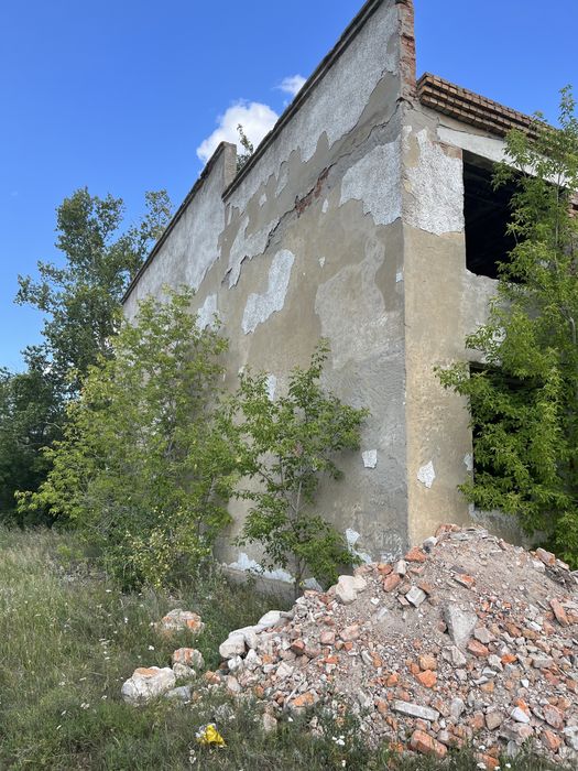 Разбор! Продается здание клуба под разбор!!!