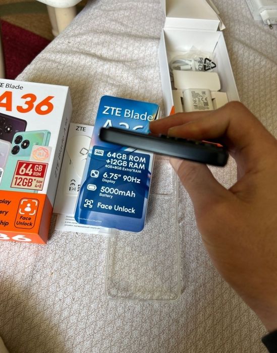 ZTE A36 8/64GB .